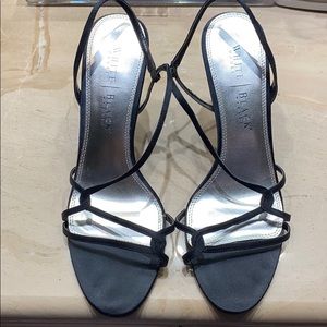 NWOT 10 M 3” black heel White House Black Market